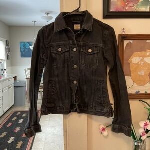 GAP Black Jean Jacket - Classic Trucker Style
